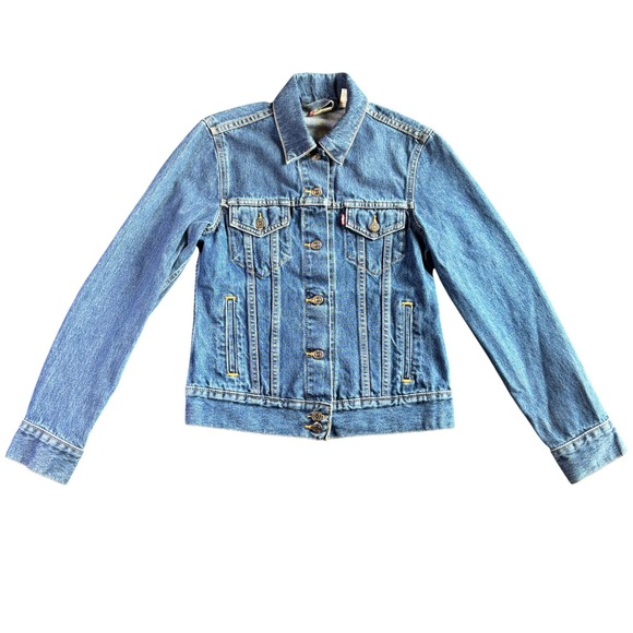 Levi's Jackets & Blazers - Levis Red Tab Denim Trucker Jacket Medium Wash Blue 100% Cotton Womens Medium